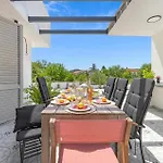 Pet Friendly In Σπίτι διακοπών Bilice