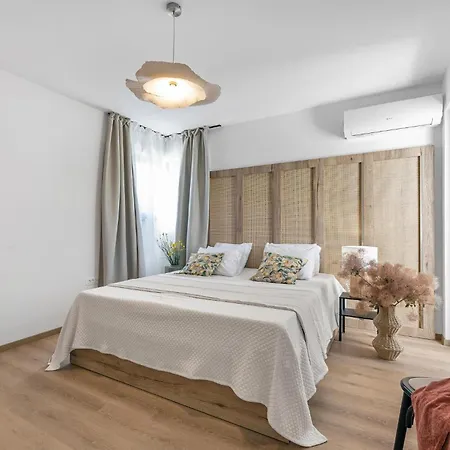 Semesterbostad 4 Bedroom Gorgeous In *