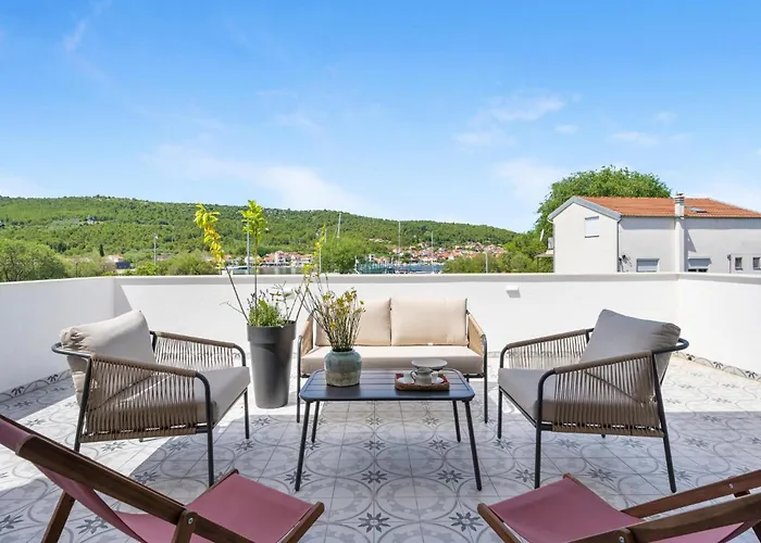 4 Bedroom Gorgeous In *